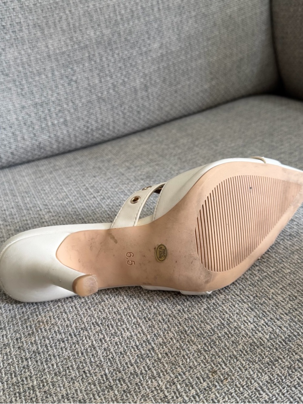 Cream Pointed-Toe Buckle Mule Heels - Picture 9 of 10
